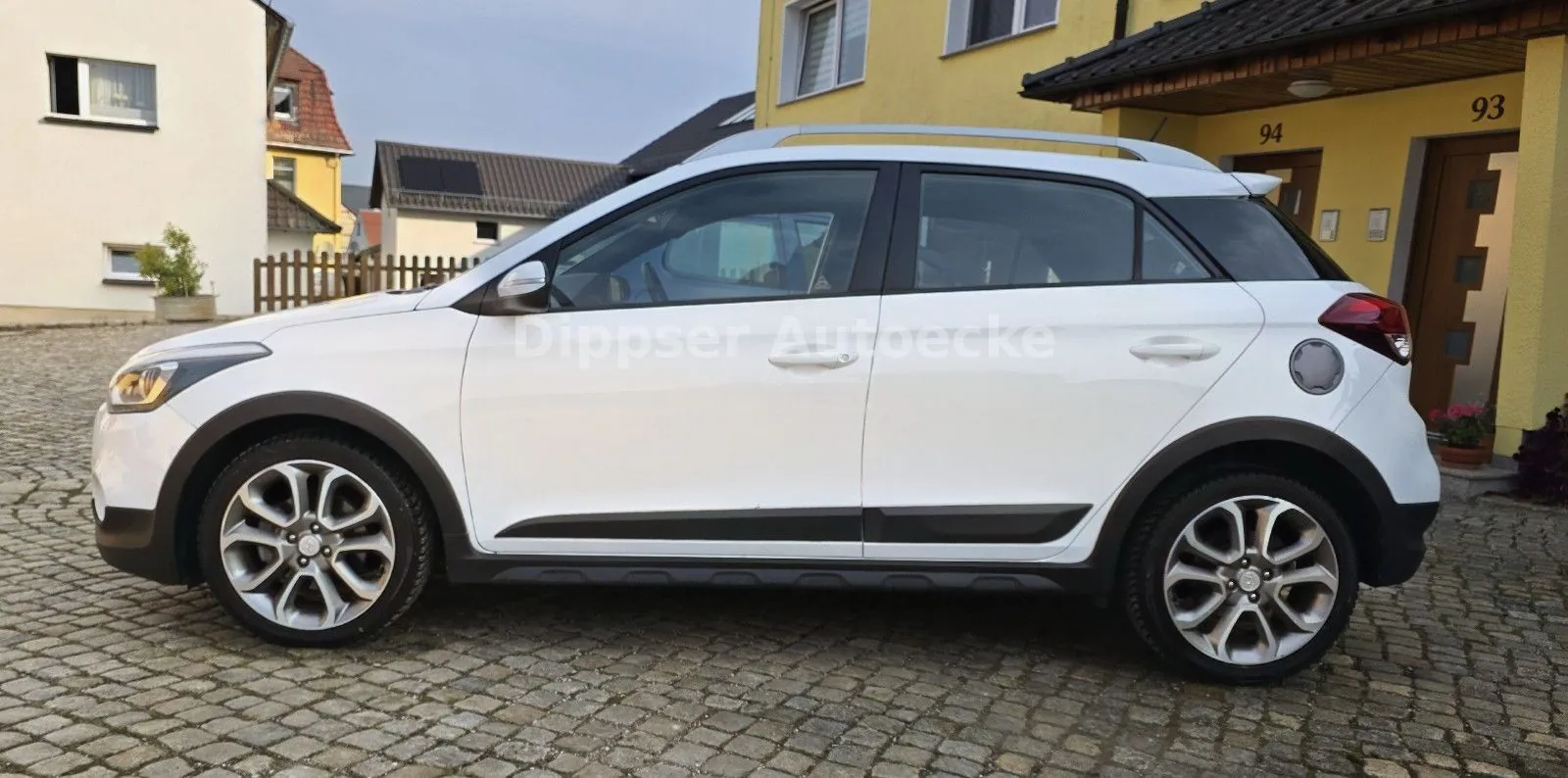 Fahrzeugabbildung Hyundai i20 Active 