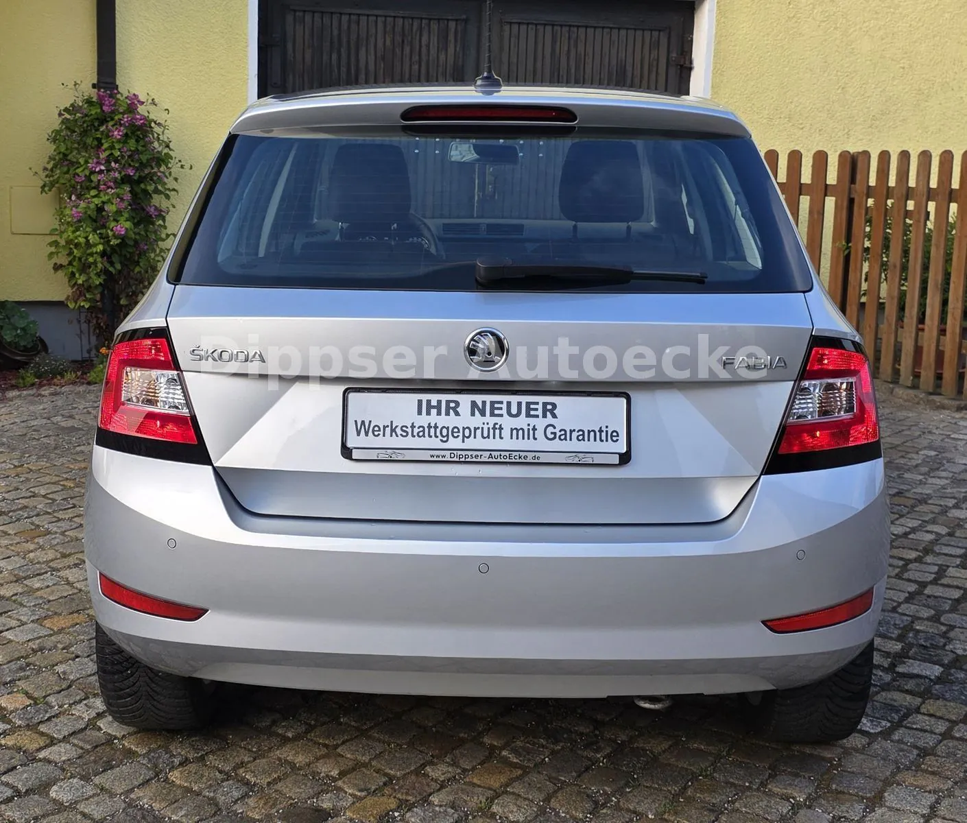 Fahrzeugabbildung SKODA Fabia Cool Plus_Klima_Sitzh_Parkp_Alufelgen...